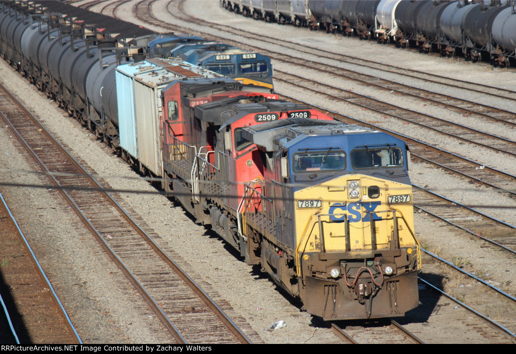 CSX 945 7897 CN 2509 2134